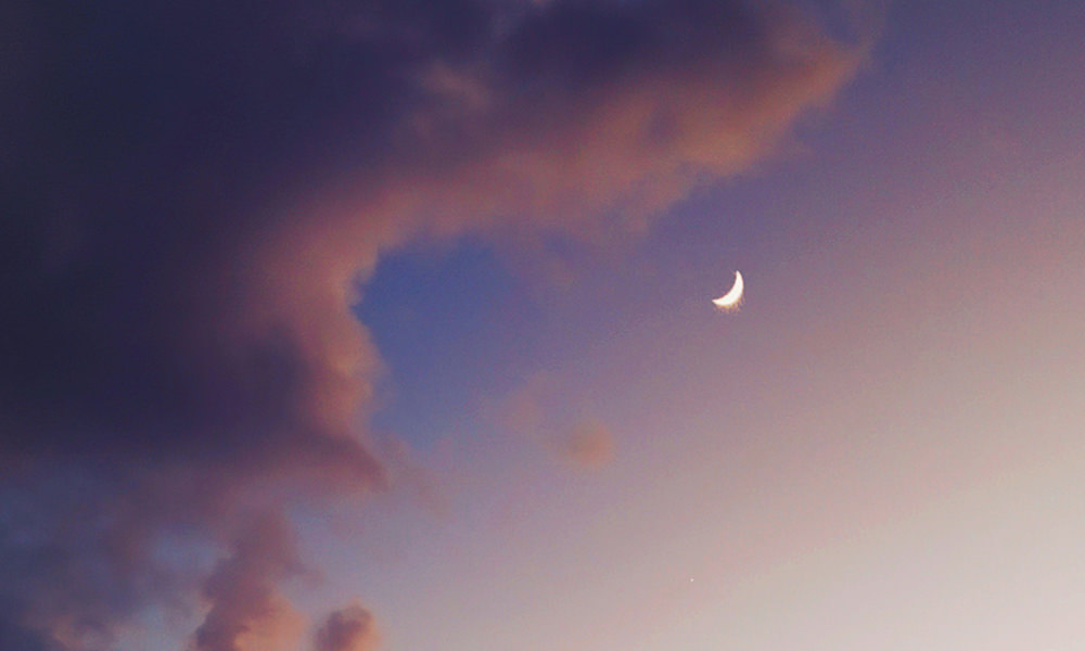 願い事が叶う三日月